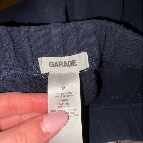 Garage Kids Black Shorts with California Print - Picture 3 of 3